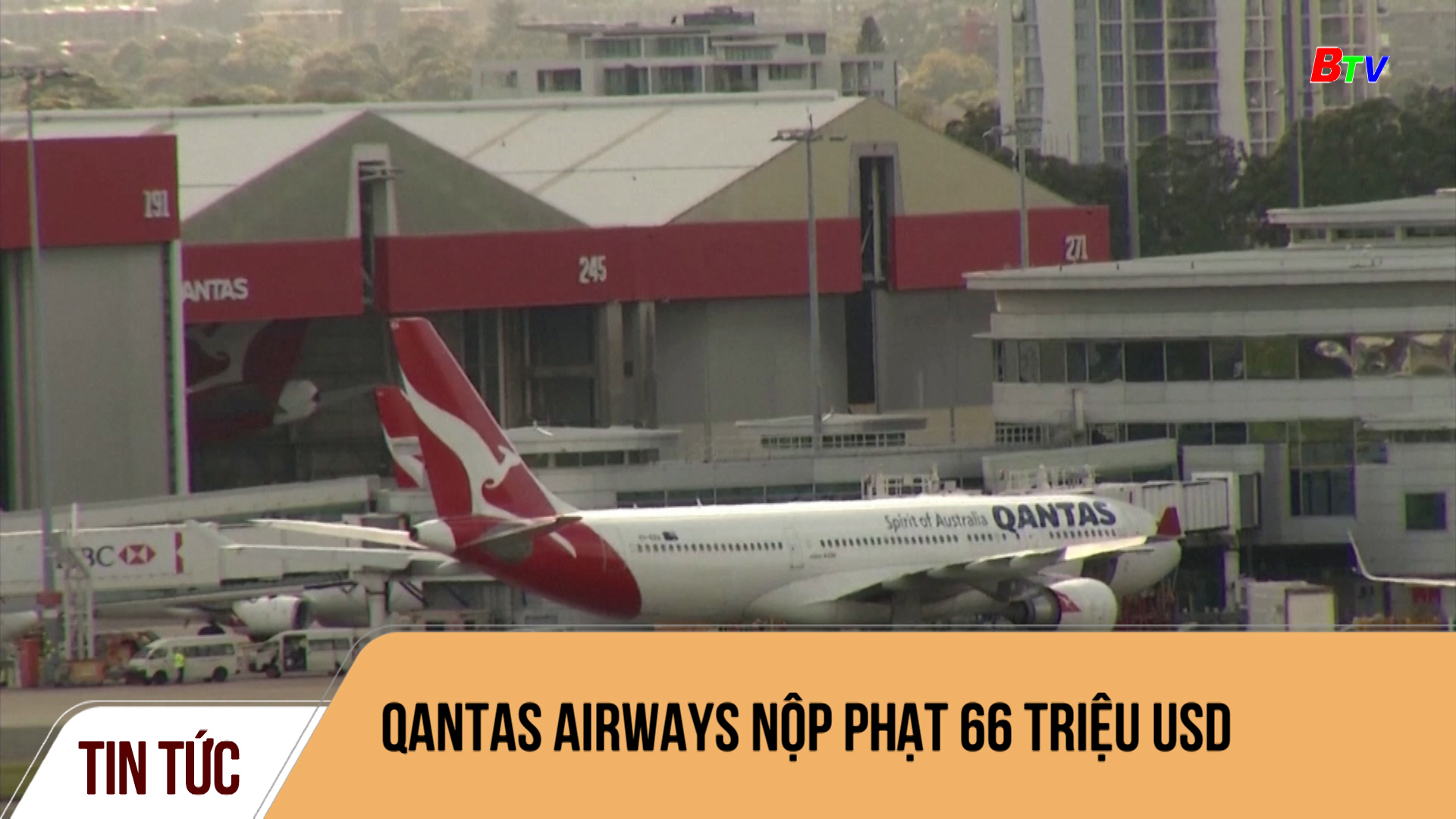 Qantas Airways nộp phạt 66 triệu USD